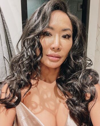 Full leaked Gail kim page private photo
