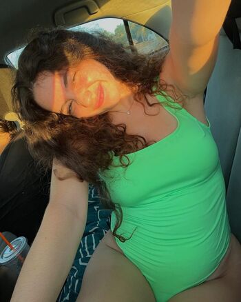 Full leaked Gal gool private photo