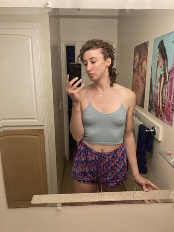 Full leaked Gal la mode private photo
