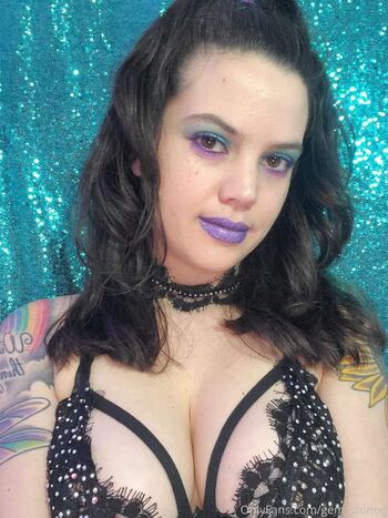 Full leaked Gem stoned private photo