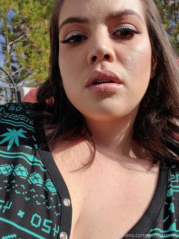 Full leaked Gem stoned private photo