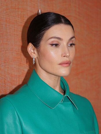 Full leaked Gemma arterton private photo