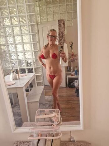 Gemma Rhianne Evans