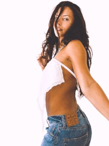 Full leaked Genesis rodriguez private photo