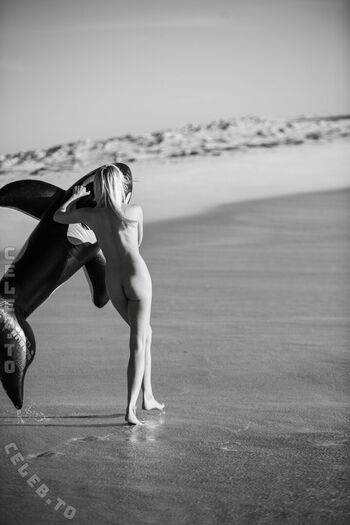 Full leaked Genevieve morton page private photo