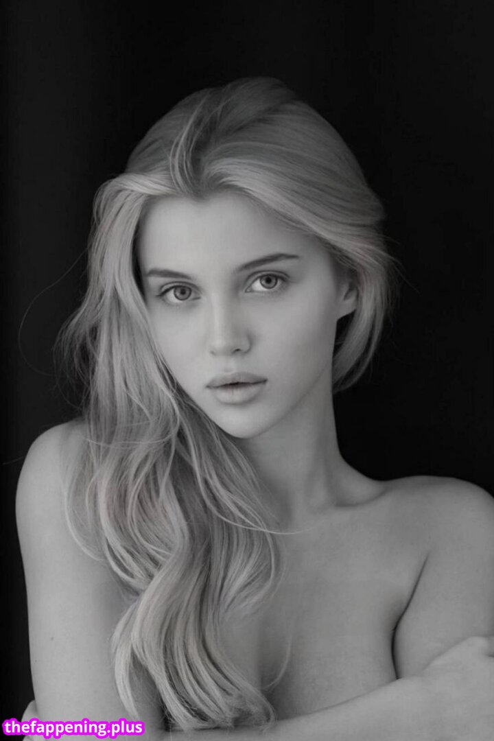 Elizaveta Stefanovna / Genlistef / jenandfreddie Фото обнажённых OnlyFans #24