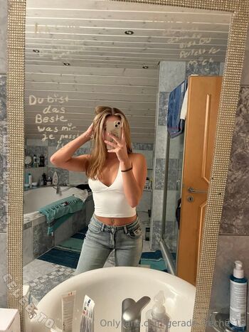 Full leaked Gerade freche private photo