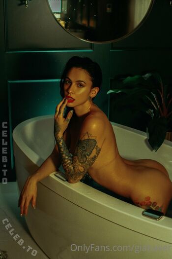 Full leaked Gia baker private photo