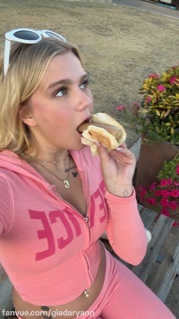 Full leaked Giada ryann private photo