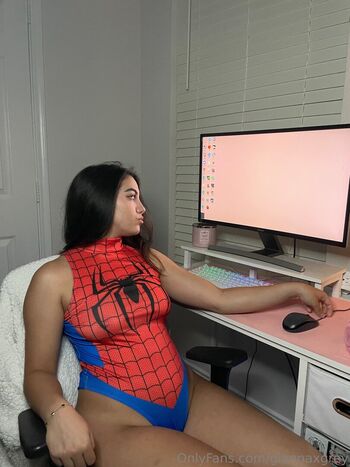 Full leaked Giannagreyx page private photo