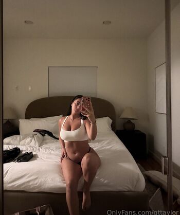 Full leaked Giannattaylor private photo