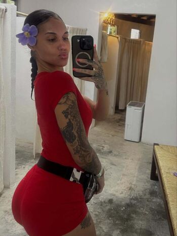 Full leaked Giavannanmoore page private photo