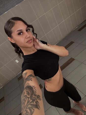 Full leaked Giavannanmoore page private photo