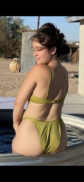 Full leaked Gideon adlon private photo