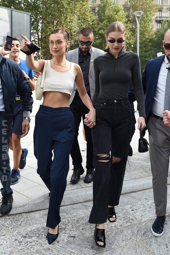 Full leaked Gigi hadid private photo
