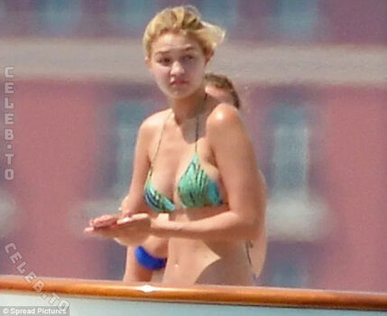 Full leaked Gigi hadid page private photo