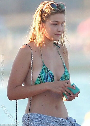 Full leaked Gigi hadid page private photo