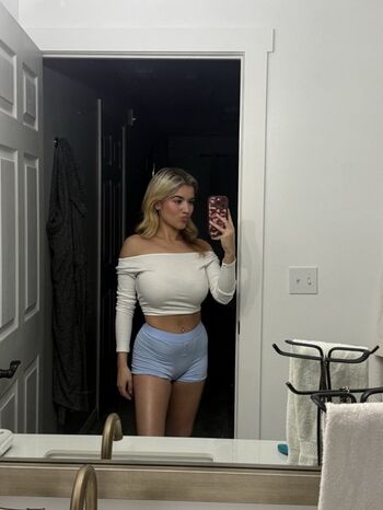 Full leaked Ginagraps private photo