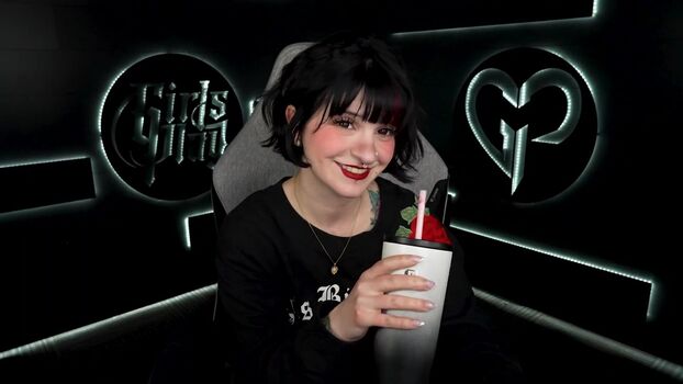 Full leaked Girls play private photo