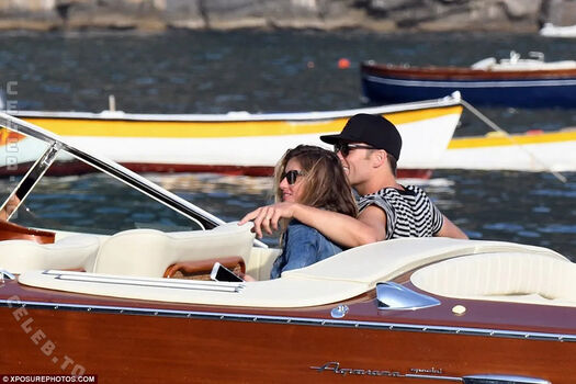 Full leaked Gisele bundchen private photo