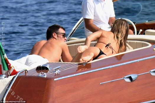 Full leaked Gisele bundchen private photo