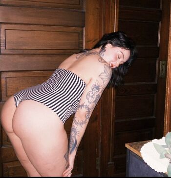 Full leaked Givemetuesday page private photo