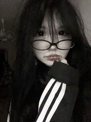 Full leaked Glmybunny private photo