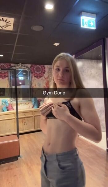 Full leaked Gld melina page private photo