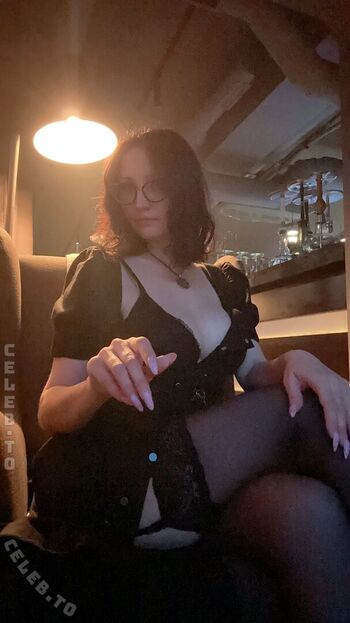 Full leaked Gliese page private photo