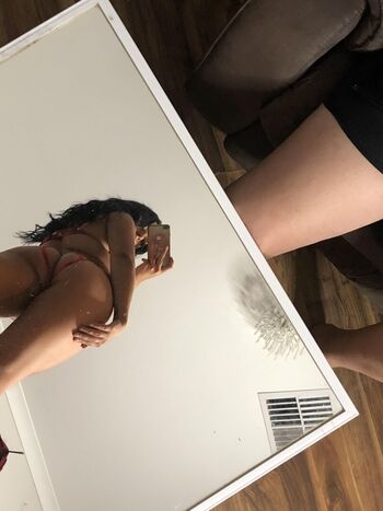Full leaked Glitterxkittenx private photo