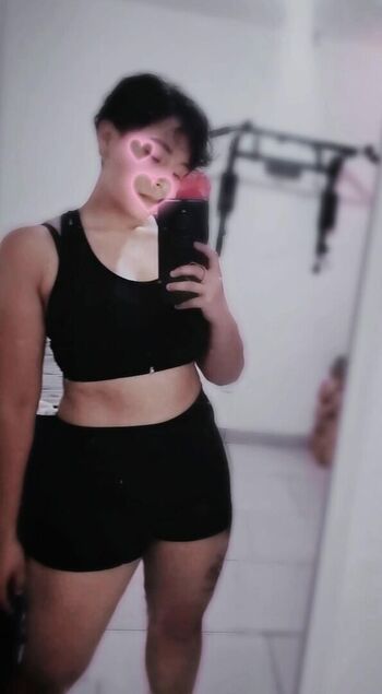 Full leaked Gn putita private photo