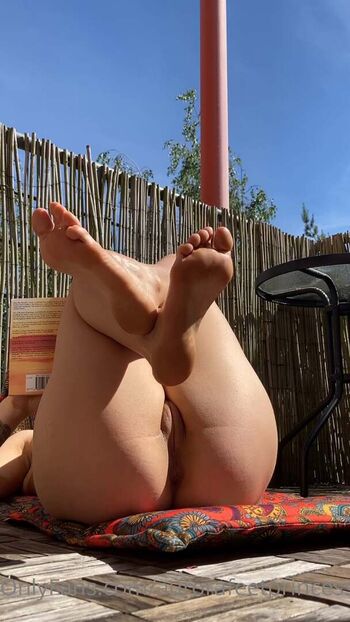 Full leaked Goddess aven private photo