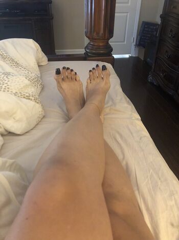 Full leaked Goddess bossy private photo