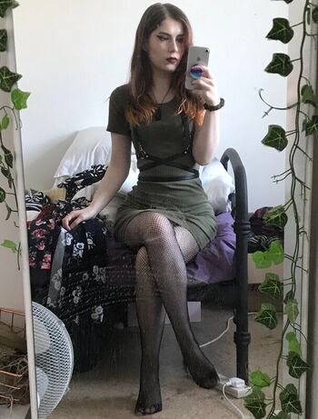 Full leaked Goddess serana private photo
