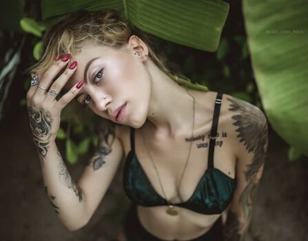 Full leaked Goddess private photo