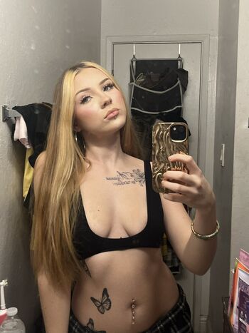 Full leaked Goddesslissaa private photo