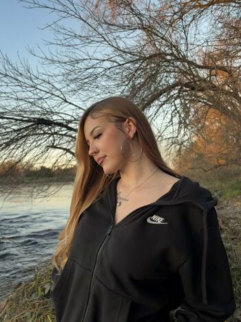 Full leaked Goddesslissaa private photo