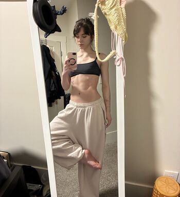 Full leaked Goddessparissluv private photo