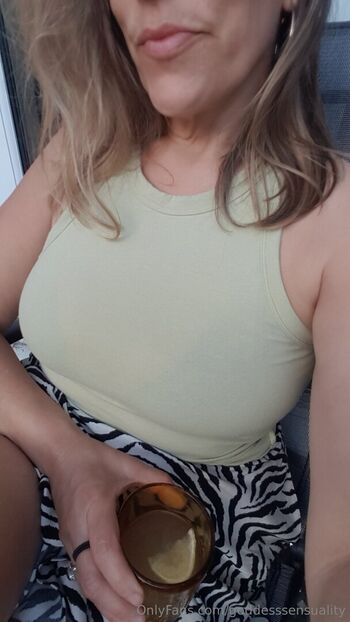 Full leaked Goddesssensuality page private photo