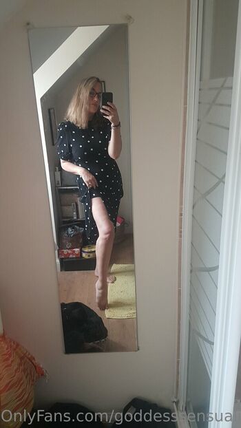 Full leaked Goddesssensuality private photo