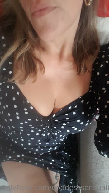 Full leaked Goddesssensuality private photo