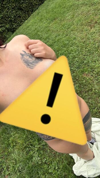 Full leaked Godzaline private photo