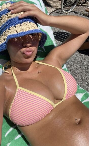 Full leaked Gomezvf private photo