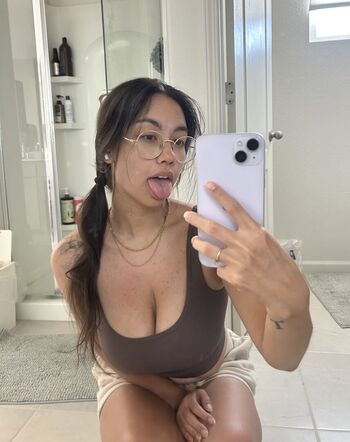 Full leaked Goodguystephie private photo