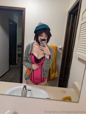 Full leaked Goosaphone private photo