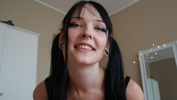 Full leaked Gothebabe private photo