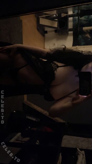 Full leaked Gothminze private photo