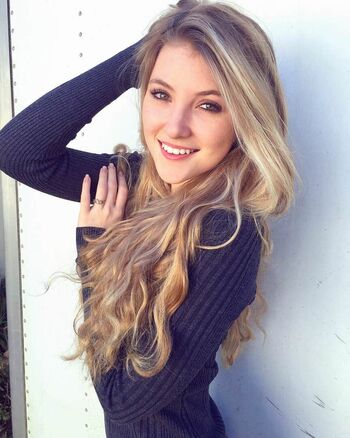 Full leaked Grace carlson private photo