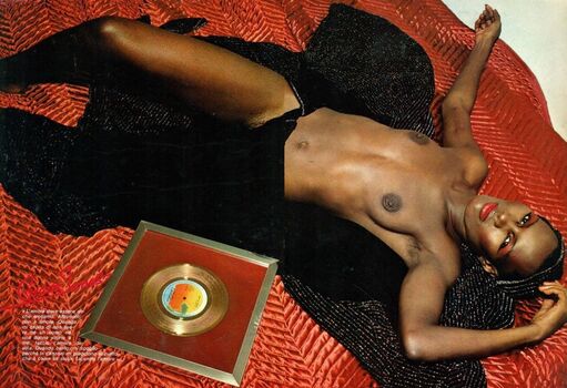 Full leaked Grace jones private photo