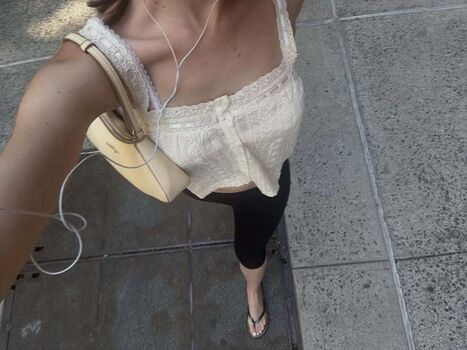 Full leaked Grace kaufman page private photo